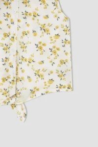 DeFacto Girl's Regular Fit Sleeveless Patterned Short Sleeve Shirt - Image 3