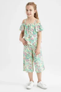 DeFacto Girls' Floral Patterned Short Sleeve Blouse - Image 2