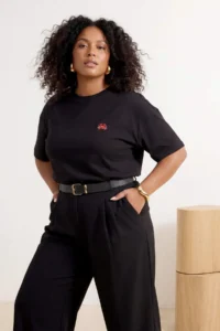 Trendyol Curve Black 100% Cotton Embroidered Oversized/Wide Pattern Crew Neck Knitting Plus Size T-Shirt - Image 2