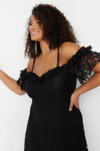 Trendyol Curve Black Sleeveless A-Cut/Life Lace LONG Evening Gown/Graduation/Engagement/Evening Dress - Image 2