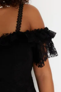 Trendyol Curve Black Sleeveless A-Cut/Life Lace LONG Evening Gown/Graduation/Engagement/Evening Dress - Image 3