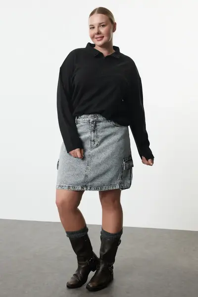 Trendyol Curve Black Thessaloniki/Knitwear look Zippered Collar Regular/Normal Pattern Knitting Sweatshirt