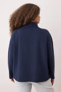 Trendyol Curve Navy Blue Thessaloniki/Knitwear look Zippered Collar Regular/Normal Pattern Knitting Sweatshirt - Image 5