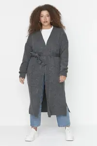 Trendyol Curve Anthracite Oversized/Bol Cut Knitwear Cardigan - Image 3