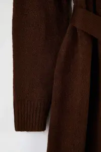 Trendyol Curve Brown Oversized/Bol Cut Knitwear Cardigan - Image 9