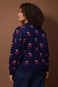 Trendyol Curve Navy Blue Cherry Patterned V-neck Crop Knitwear Cardigan - Image 4