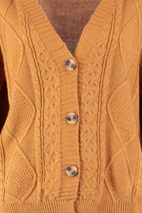 Trendyol Curve Tan Hair Knitting Detailed V-neck buttoned Knitwear Cardigan - Image 8