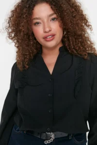 Trendyol Curve Black Tippet Balloon Kollu Frilly Weaving Plus Size Shirt - Image 4