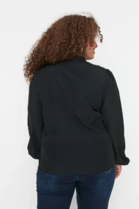 Trendyol Curve Black Tippet Balloon Kollu Frilly Weaving Plus Size Shirt - Image 5