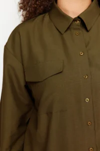 Trendyol Curve Khaki Cotton Long Sleeve double pocket Skirt slit Poplin Weaving Plus Size Shirt - Image 4