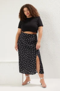 Trendyol Curve Black Heart Patterned Slit Unlined Midi/Middle Size Viscose Weaving Skirt