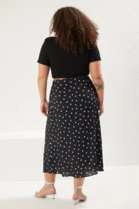 Trendyol Curve Black Heart Patterned Slit Unlined Midi/Middle Size Viscose Weaving Skirt - Image 5