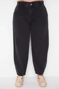 Trendyol Curve Black High Waist Hem Detailed 100% Cotton with pocket Mom Fit plus size jeans - Image 9