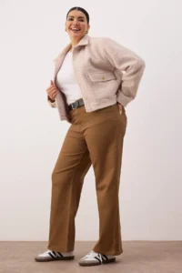 Trendyol Curve Brown High Waist Wide Leg Plus Size Wide Leg jeans - Image 2