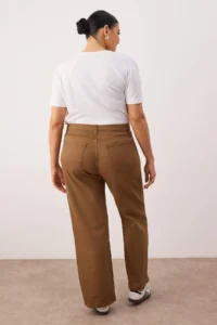 Trendyol Curve Brown High Waist Wide Leg Plus Size Wide Leg jeans - Image 4