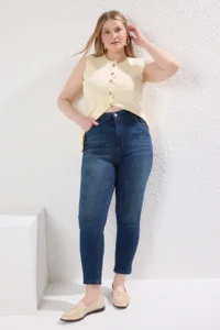 Trendyol Curve Mavi High Waist skinny Leg Flexible/Stretch Plus Size skinny jeans - Image 2