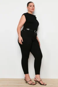 Trendyol Curve Solmayan Black High Waist Flexible/Stretch Plus Size skinny jeans - Image 3
