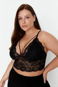 Trendyol Curve Black Piped Thin Flexible Lace Plus Size Bustier with Sponge Pad - Image 2