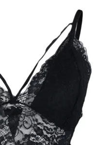 Trendyol Curve Black Piped Thin Flexible Lace Plus Size Bustier with Sponge Pad - Image 8