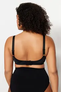 Trendyol Curve Black Hard Covered underwire Mesh Detailed Shaping Ironable Plus Size Bra - Image 4