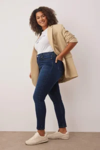 Trendyol Curve Dark Blue High Waist Flexible/Stretch Plus Size skinny jeans - Image 2