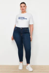 Trendyol Curve Dark Blue High Waist Flexible/Stretch Plus Size skinny jeans - Image 5