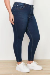 Trendyol Curve Dark Blue High Waist Flexible/Stretch Plus Size skinny jeans - Image 8