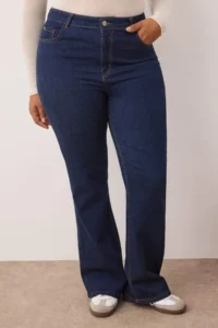 Trendyol Curve Indigo High Waist Flexible Material flared leg Flare Fit plus size jeans - Image 3
