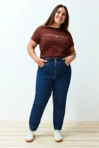 Trendyol Curve Mavi High Waist Elastic Waist 100% Non-Stretch Cotton Plus Size Mom jeans - Image 11