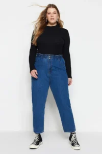 Trendyol Curve Mavi High Waist Elastic Waist 100% Non-Stretch Cotton Plus Size Mom jeans - Image 18