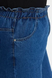 Trendyol Curve Mavi High Waist Elastic Waist 100% Non-Stretch Cotton Plus Size Mom jeans - Image 20