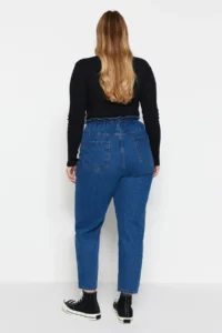 Trendyol Curve Mavi High Waist Elastic Waist 100% Non-Stretch Cotton Plus Size Mom jeans - Image 23