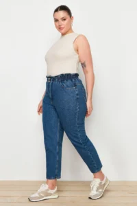 Trendyol Curve Mavi High Waist Elastic Waist 100% Non-Stretch Cotton Plus Size Mom jeans - Image 6