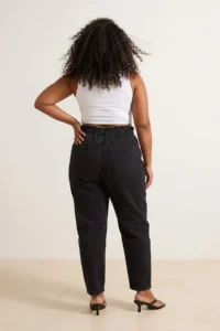 Trendyol Curve Brown high Waist Elastic Waist Plus Size Mom jeans - Image 2