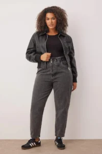 Trendyol Curve Gray High Waist Elastic Waist 100% Cotton Plus Size Mom jeans - Image 2