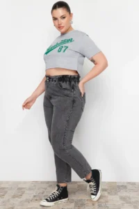 Trendyol Curve Gray High Waist Elastic Waist 100% Cotton Plus Size Mom jeans - Image 7