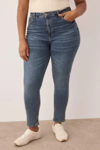 Trendyol Curve Mavi High Waist Flexible/Stretch Plus Size skinny jeans - Image 3