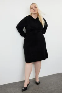 TRENDYOLMİLLA Black Knitting Detailed Ribbed Knit Dress - Image 2