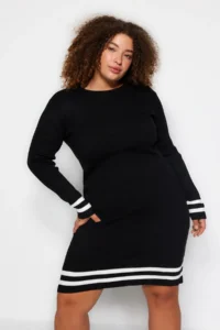 Trendyol Curve Black Stripe Detailed Ribbed Knit Dress - Image 3