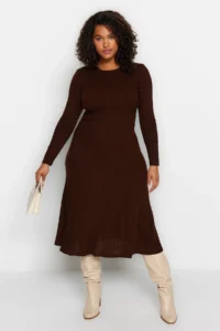 Trendyol Curve Brown Ribbed Crew Neck Midi Knit Dress - Image 2