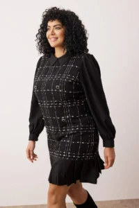 Trendyol Curve Black Shirt Collar Plaid-Checkered Mini Tweed Dress - Image 2