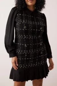 Trendyol Curve Black Shirt Collar Plaid-Checkered Mini Tweed Dress - Image 3