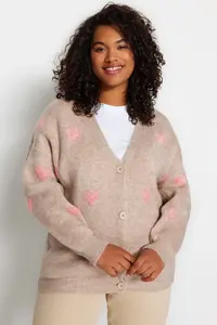 Trendyol Curve Ecru Heart Patterned Knitwear Cardigan