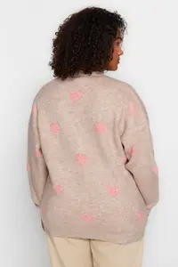 Trendyol Curve Ecru Heart Patterned Knitwear Cardigan - Image 5