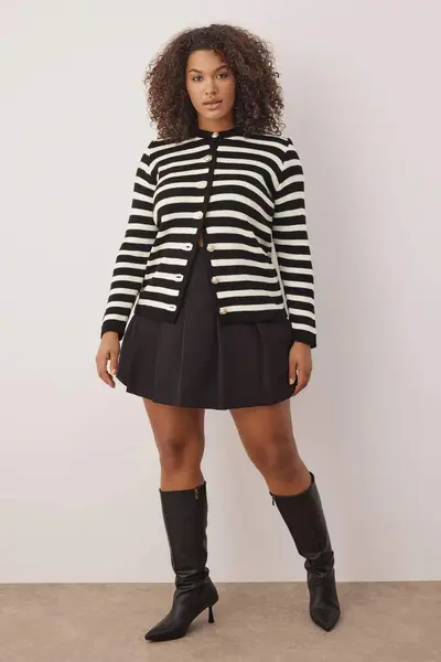 TBBAW24AV00011-BLACK-WHITE_1