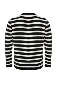 Trendyol Curve Black-White Striped Jacket Look Knitwear Cardigan - Image 12