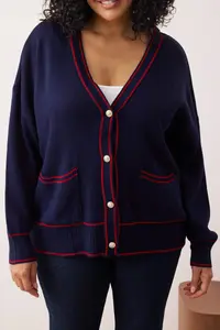 Trendyol Curve Navy Blue-Red Stripe Detailed Knitwear Cardigan - Image 3