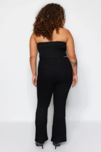 Trendyol Curve Fading Black Front buttoned flared leg High Waist plus size jeans - Image 5