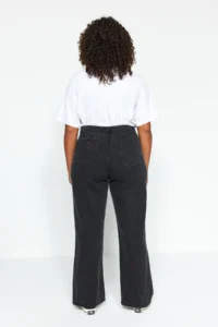 Trendyol Curve Anthracite High Waist Wide Cut plus size jeans - Image 10