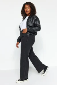 Trendyol Curve Anthracite High Waist Wide Cut plus size jeans - Image 6